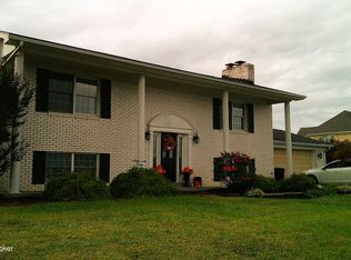 602 Briar Cliff Ave, Bardstown, KY 40004