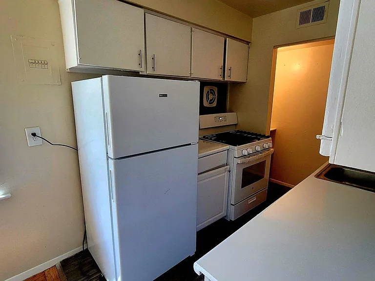 1702 Carlisle Ave #27 — Photo 9