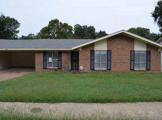 3270 Graves Rd, Memphis, TN 38116