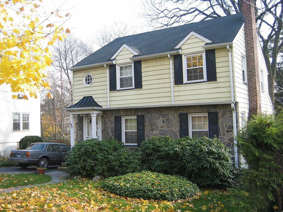 2nd image of 40 Cathedral Ave