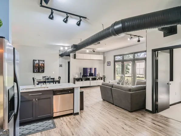 5300 Peachtree Rd Unit 605, Chamblee, GA 30341