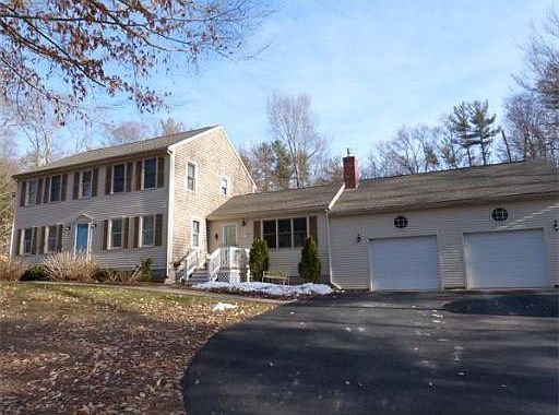 1st image of 13 Bachand Ln