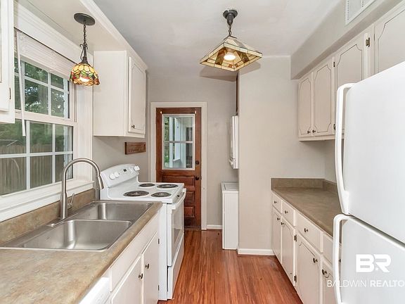 5th image of 214 Upham St Unit 8B