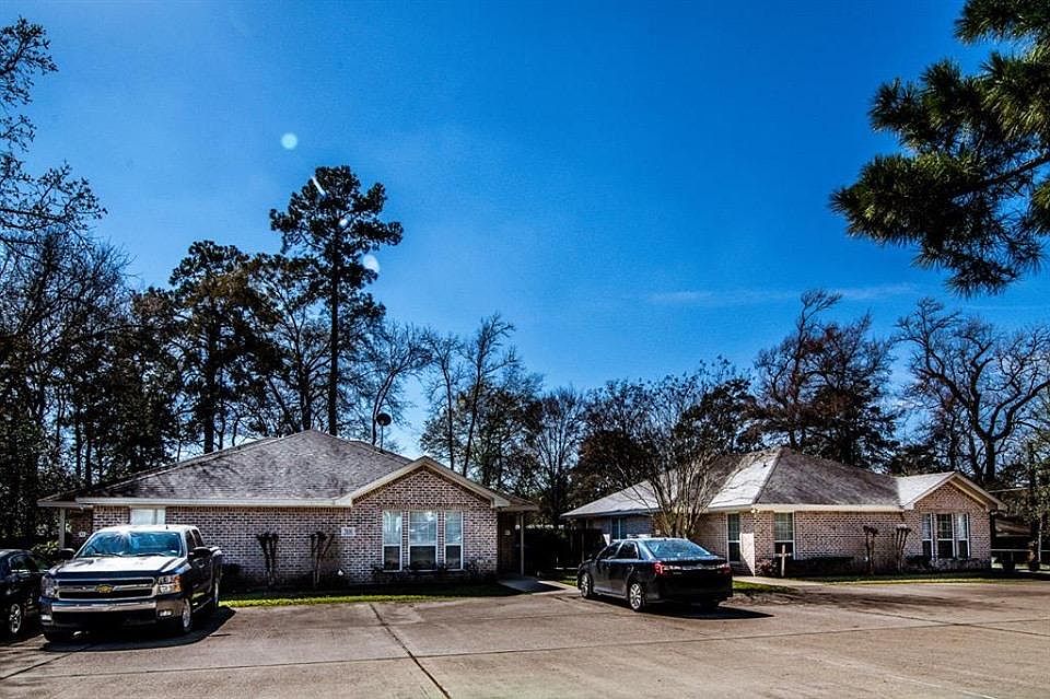 2nd image of 7030 State Highway 75 S APT B1
