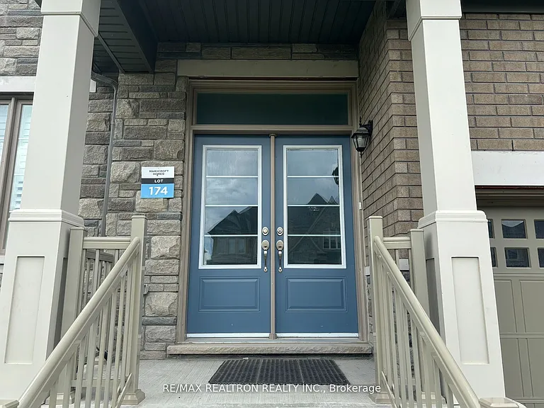 11 Father Muckle Ave — Photo 4