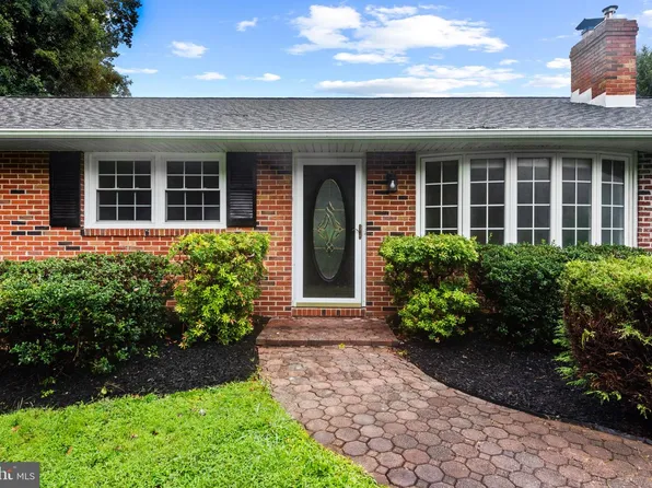 2114 Oaklyn Dr, Fallston, MD 21047