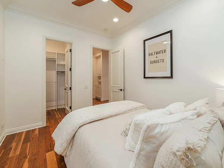 700 Acacia Ave — Photo 23