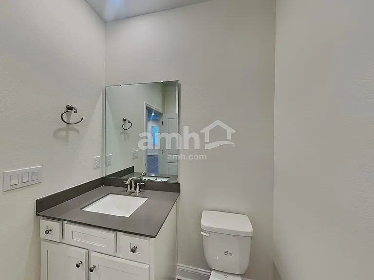 3762 Lake Bluff Loop — Photo 26
