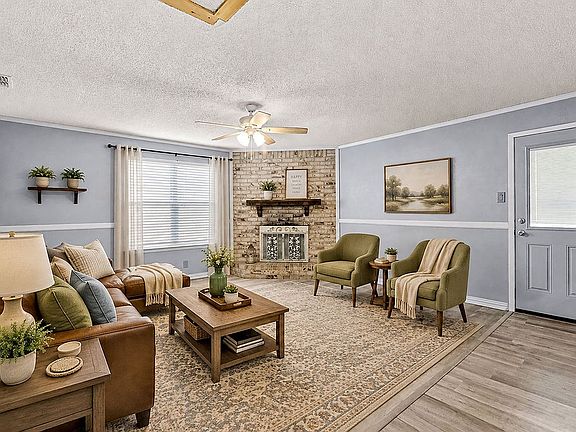 3rd image of 223 Countryside Dr