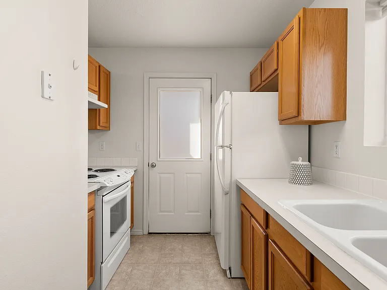 217 NE 146th Ave #29 — Photo 4