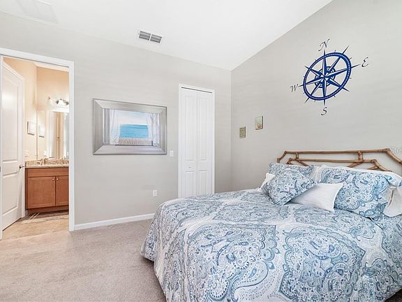 4th image of 1064 Gardenshire Ln