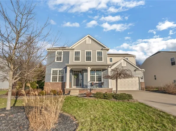 9385 Durian Cir, Strongsville, OH 44136