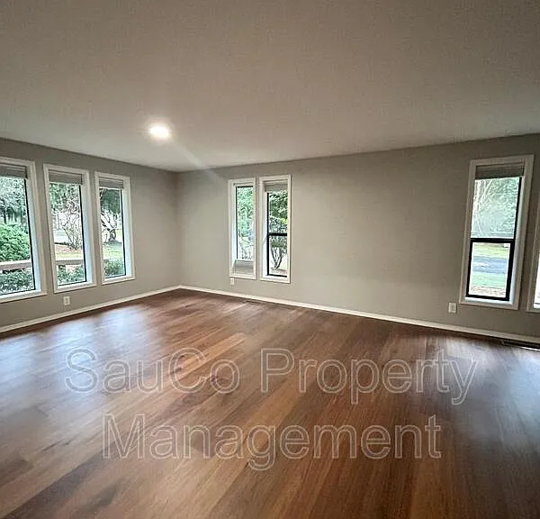515 SE 26th Ave — Photo 6