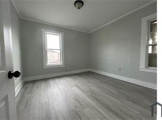 47 Benefit St #3, Worcester, MA 01610