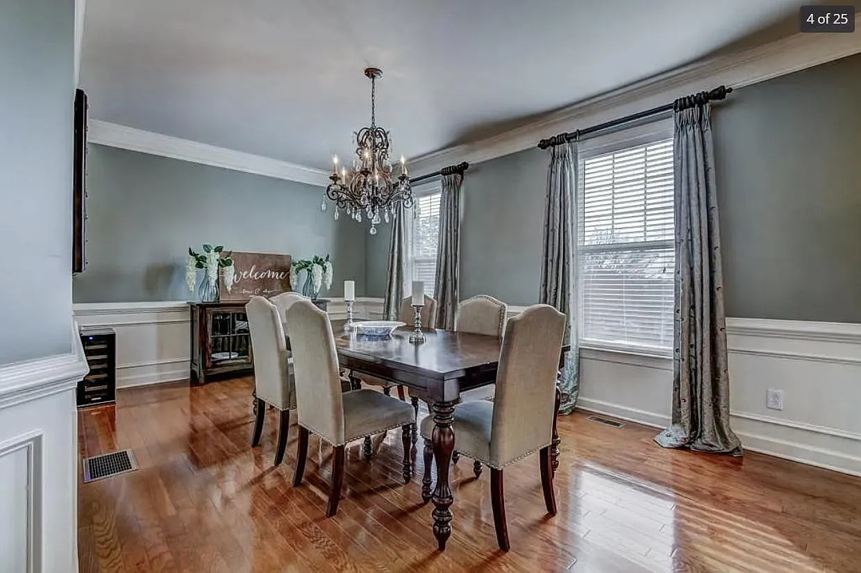 3 bed, 2500 sqft, $3,600 — Photo 4