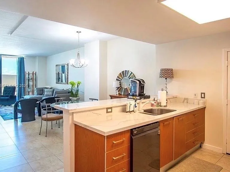 9066 SW 73rd Ct #806 — Photo 2