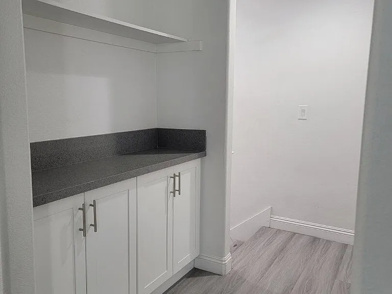 572 N Teakwood Ave #U1 — Photo 21