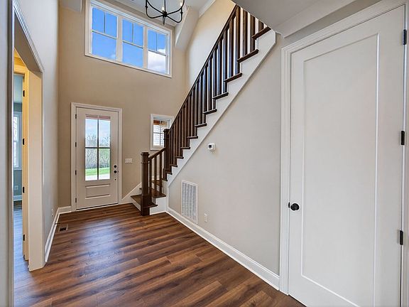 4th image of 3133 Westowne Cir