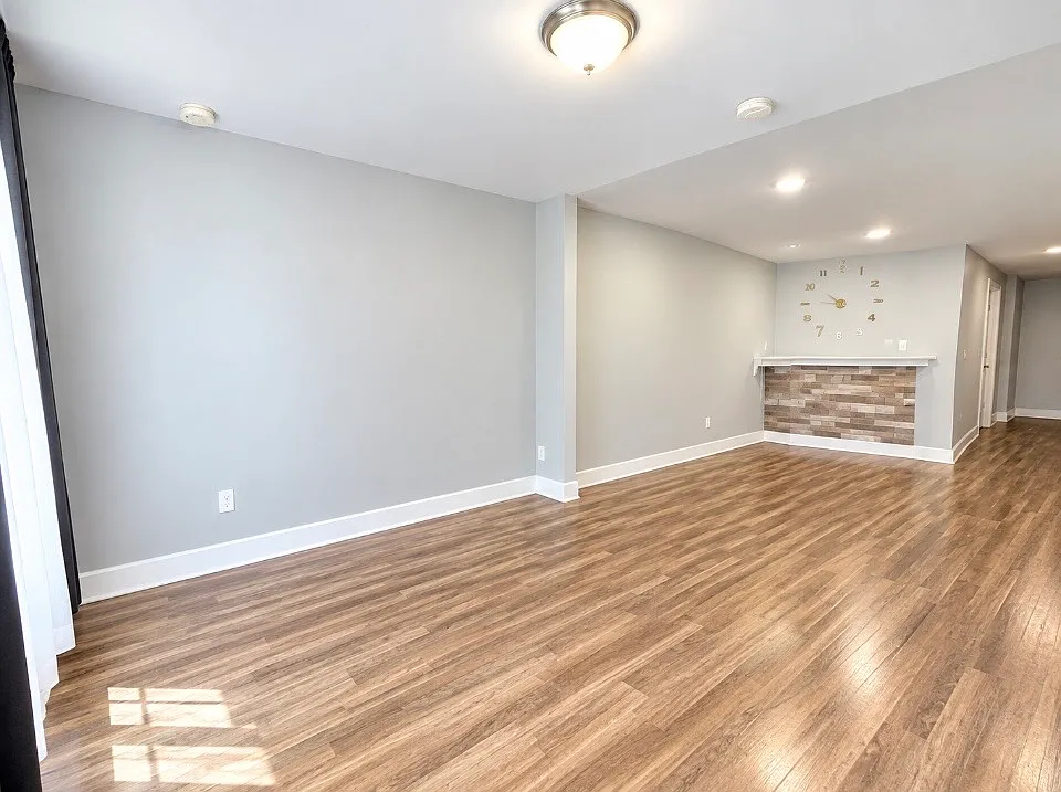 1 bed, $1,175 — Photo 4