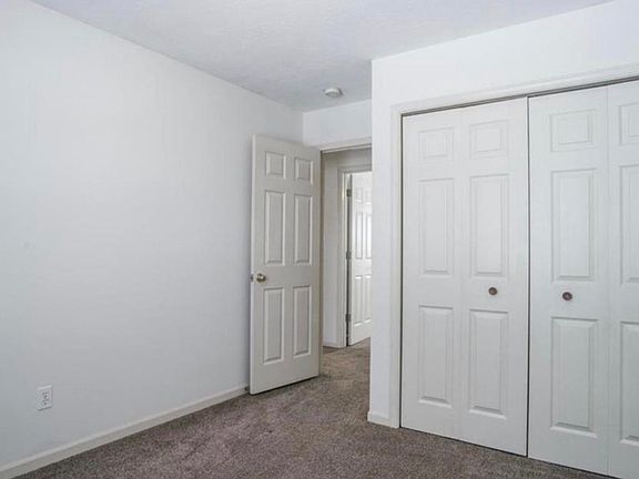2nd image of 505 N 6th St #505