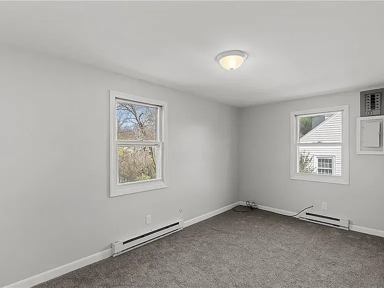 19 Harris St #19 — Photo 16