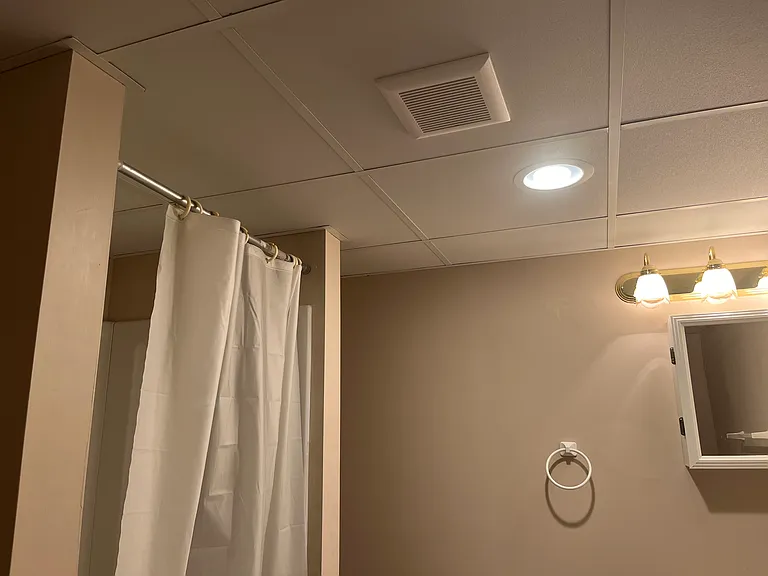 7754 Clearwater Ct — Photo 36