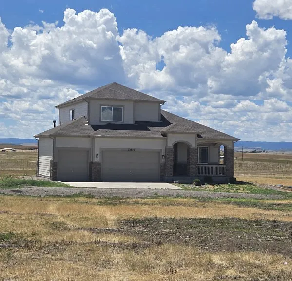 28345 Dylon Cir — Photo 1