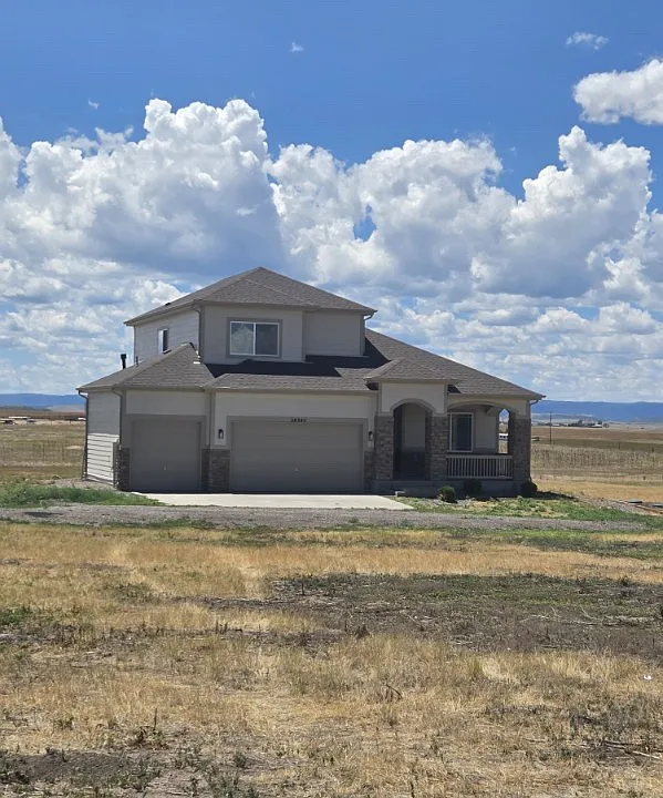 28345 Dylon Cir