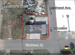 8244 Lockheed Ave, Houston, TX 77061