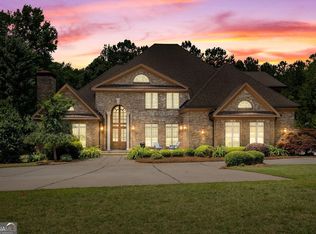 876 Park Place Dr, Jackson, GA 30233