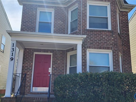 3rd image of 1319 Dance St