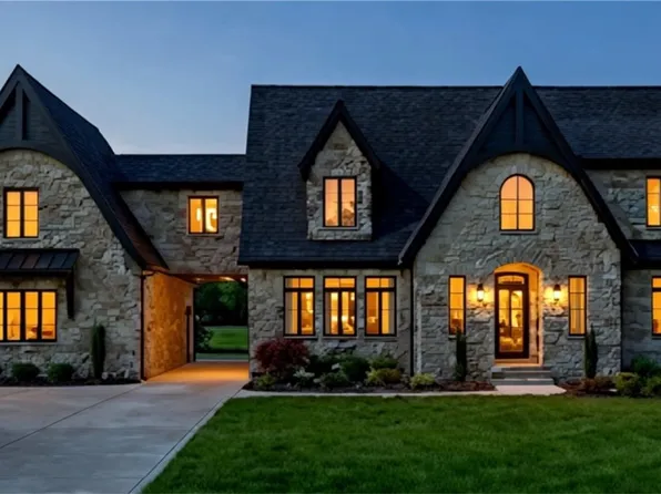 7 Highland Estates Dr, Penfield, NY 14450