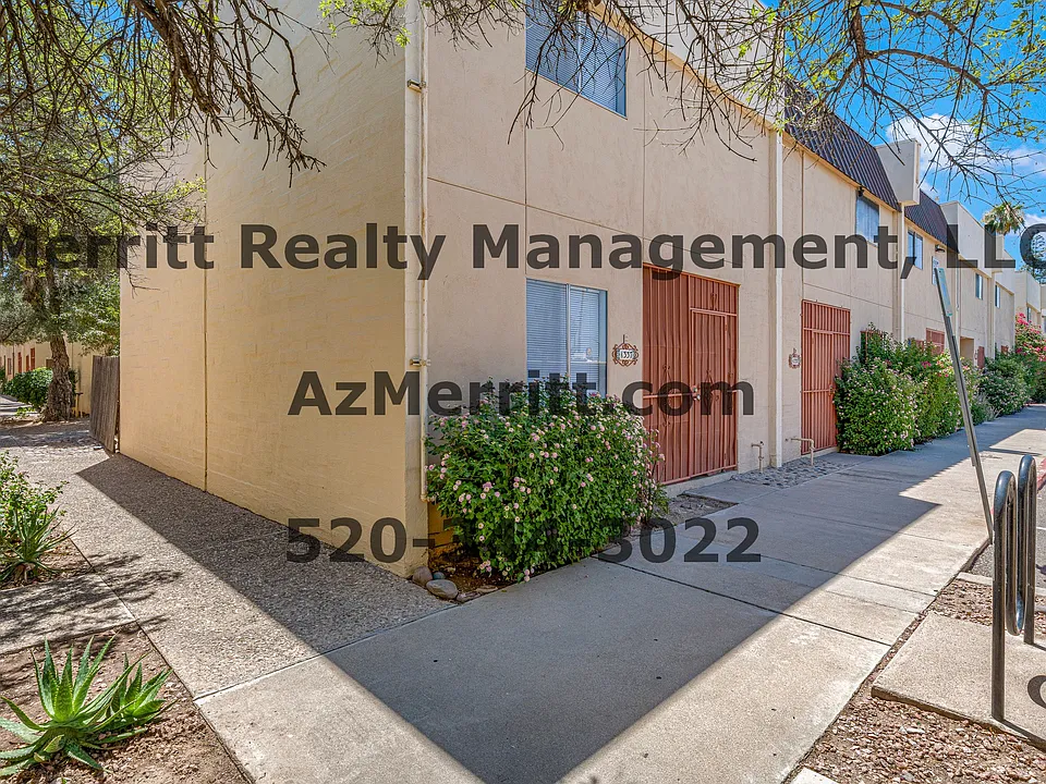 1337 E Fort Lowell Rd