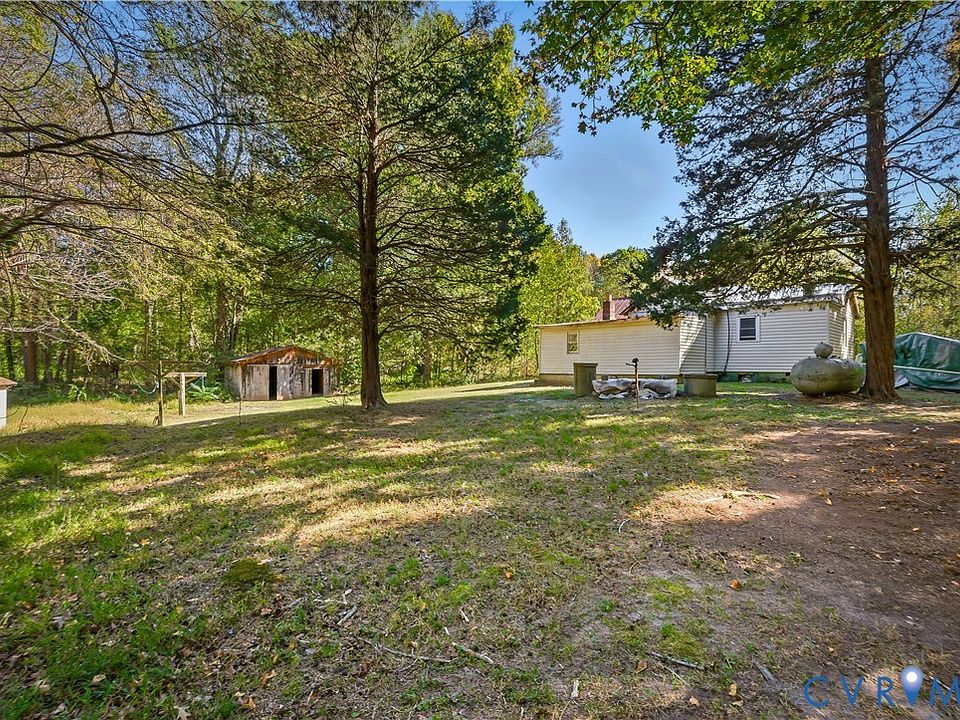 13th image of this home