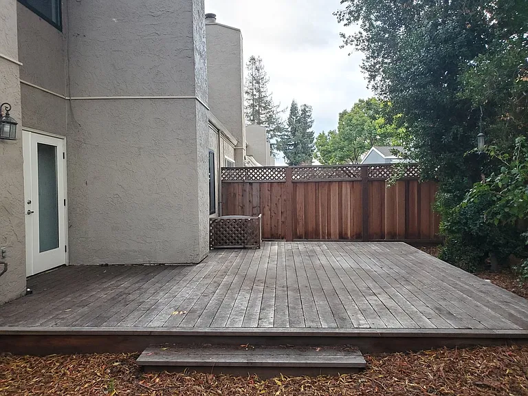 1001 Villa Maria Ct — Photo 13
