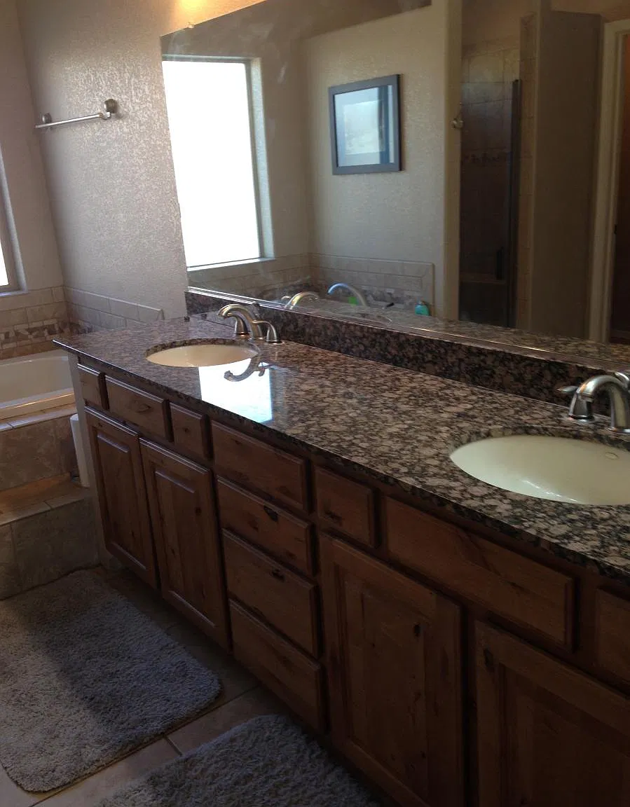 3 bed, 1592 sqft, $2,300 — Photo 3