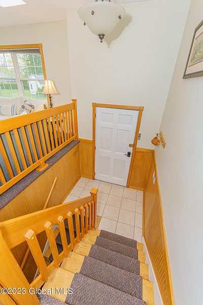 5th image of 79 Crescent Street