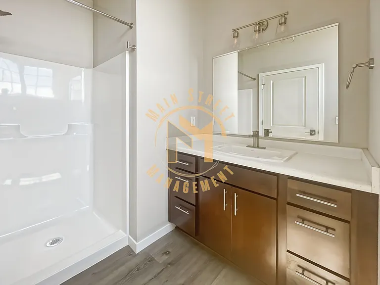 261 N Lawrence Dr — Photo 10