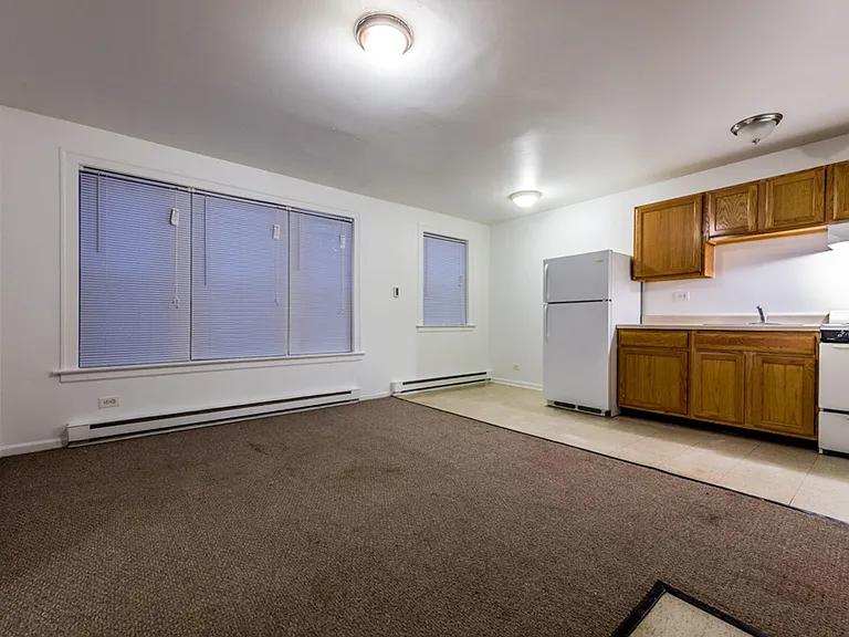 5957 W Madison — Photo 15