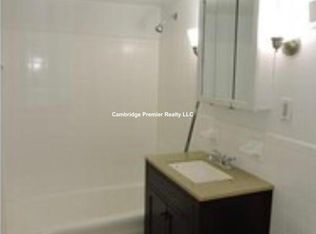 16 Yarmouth St #1U, Boston, MA 02116