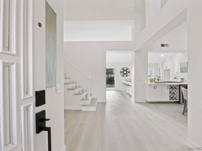 2021 Columbus Way, Vista, CA, 92081