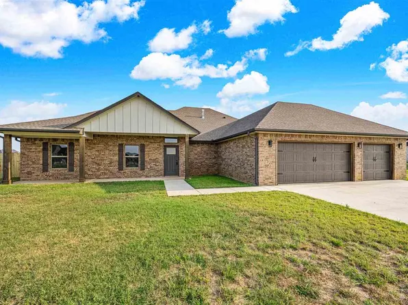 4297 Peak Ln, Elgin, OK 73538