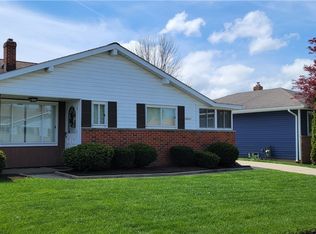 19337 Hipple Ave, Cleveland, OH 44135