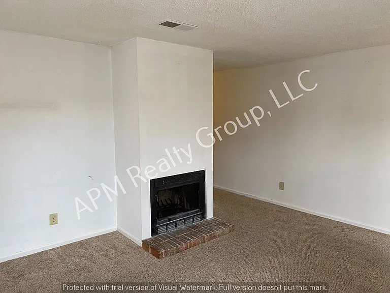 1721A Kathleen Dr — Photo 3
