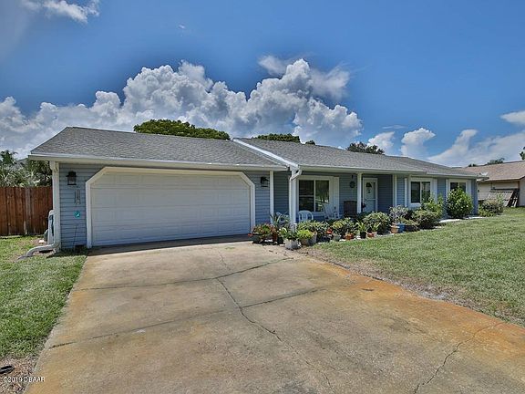 3rd image of 594 Moonpenny Cir