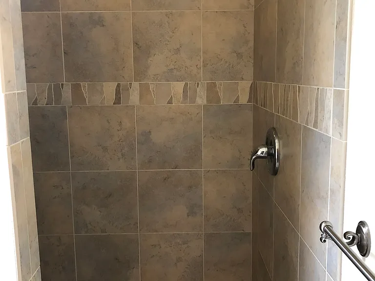 Shower, two heads