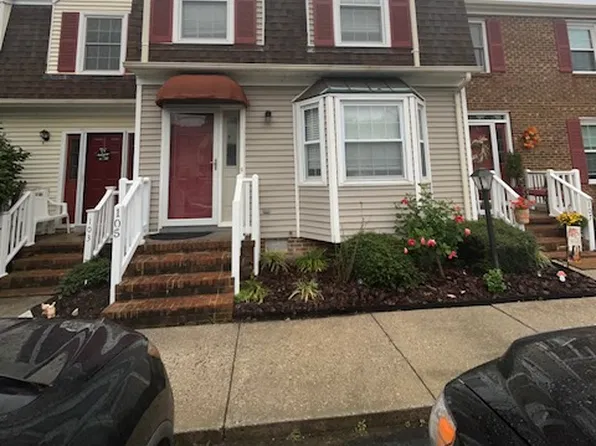 105 Burnt Bridge Way, Yorktown, VA 23692