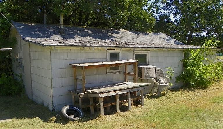 2nd image of 497 7th St