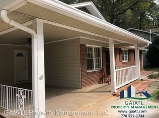 2528 Wilson Woods Dr, Decatur, GA 30033