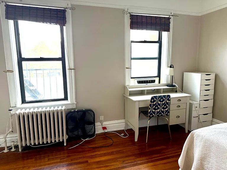 270 Harrison Ave #402 — Photo 11